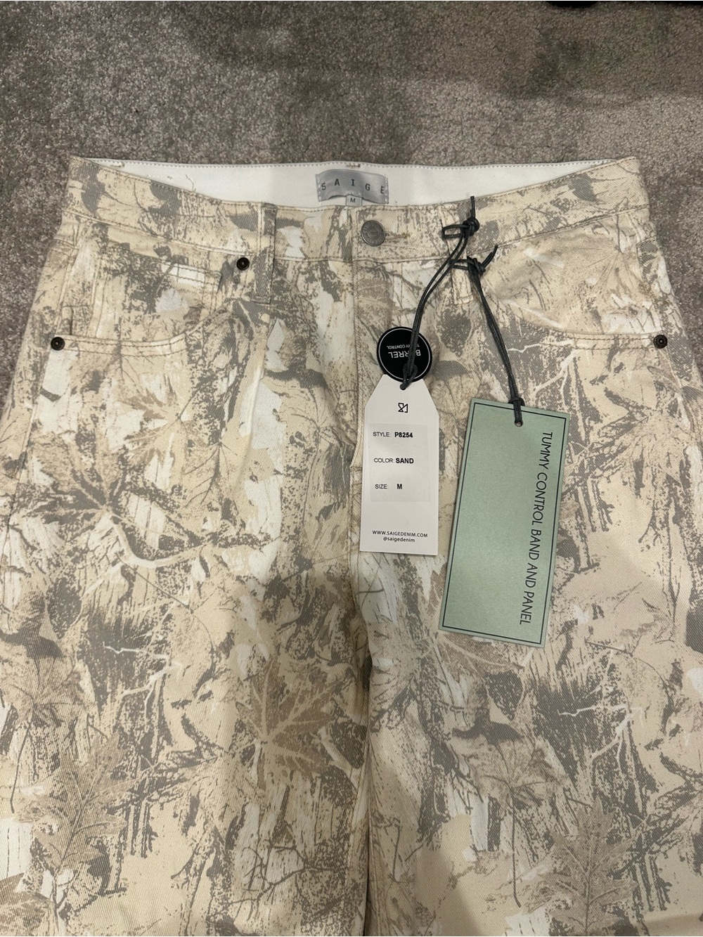 Sand Patterned Women’s Jeans with Tummy Control